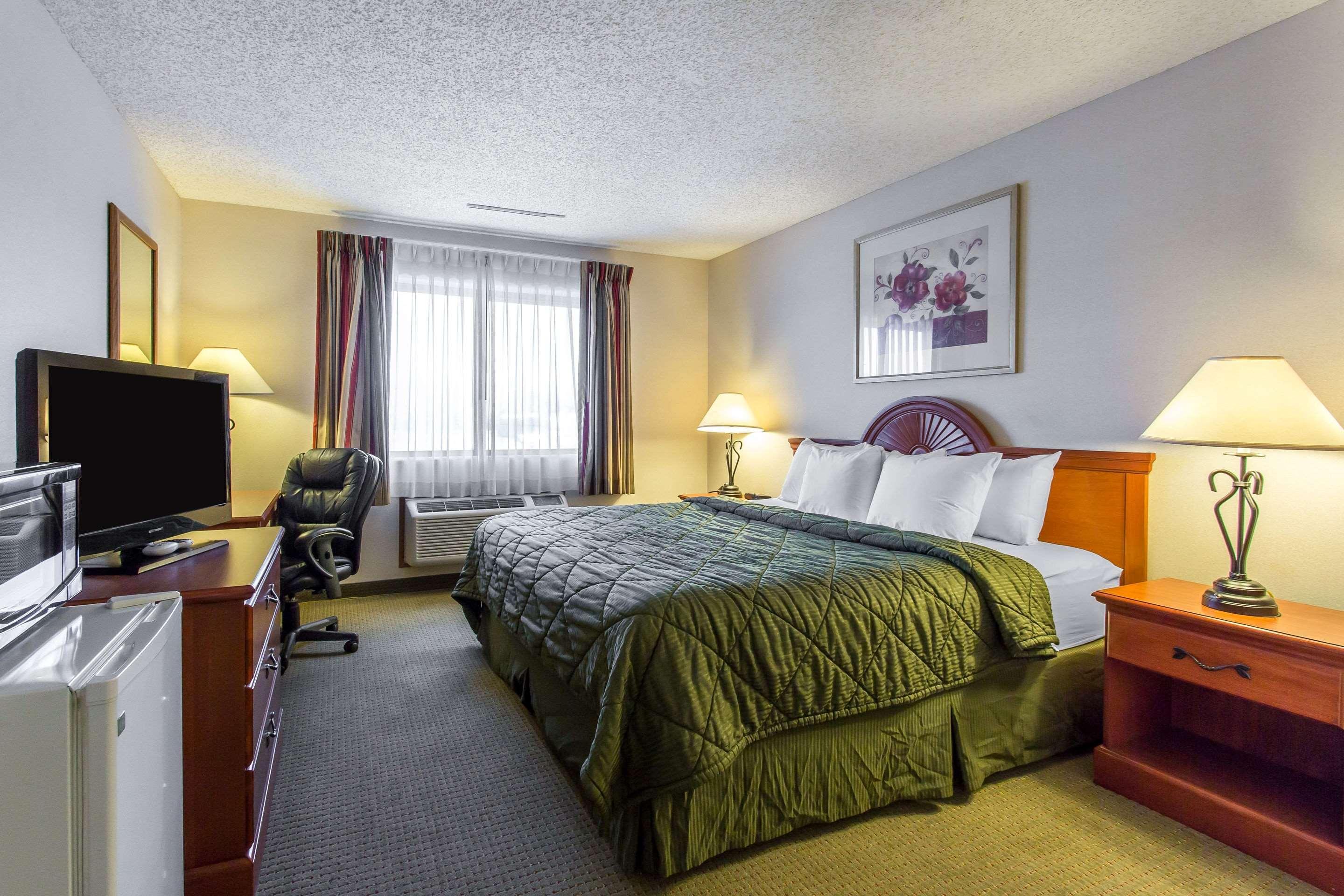 Quality Inn Delta Gateway To Rocky Mountains Eksteriør billede