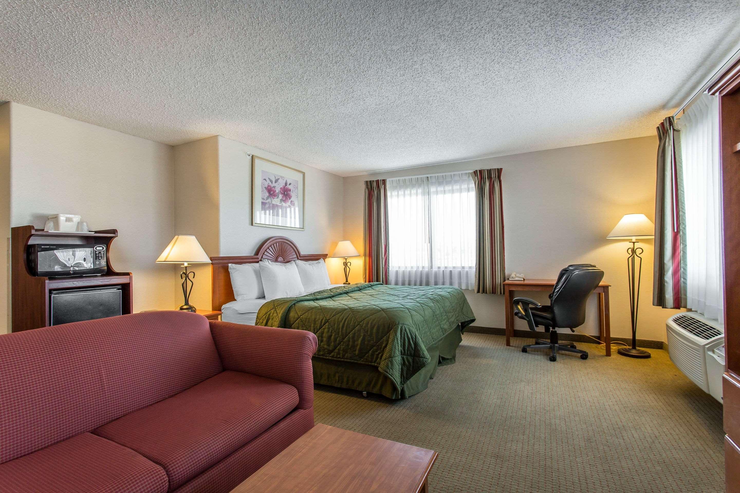Quality Inn Delta Gateway To Rocky Mountains Eksteriør billede