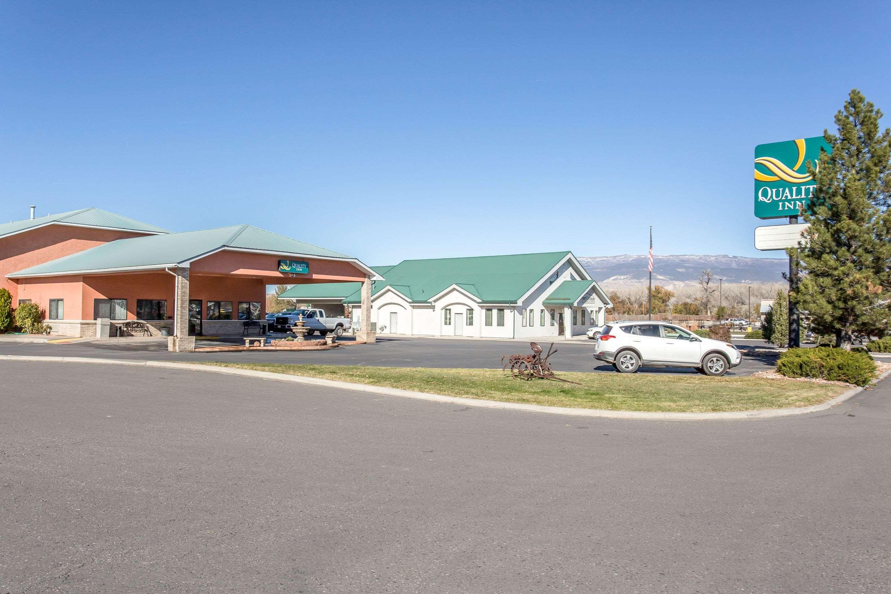 Quality Inn Delta Gateway To Rocky Mountains Eksteriør billede